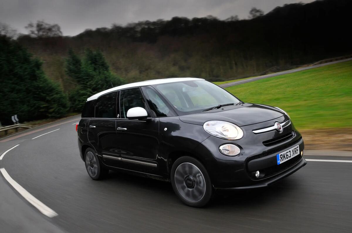 Fiat 500l 0